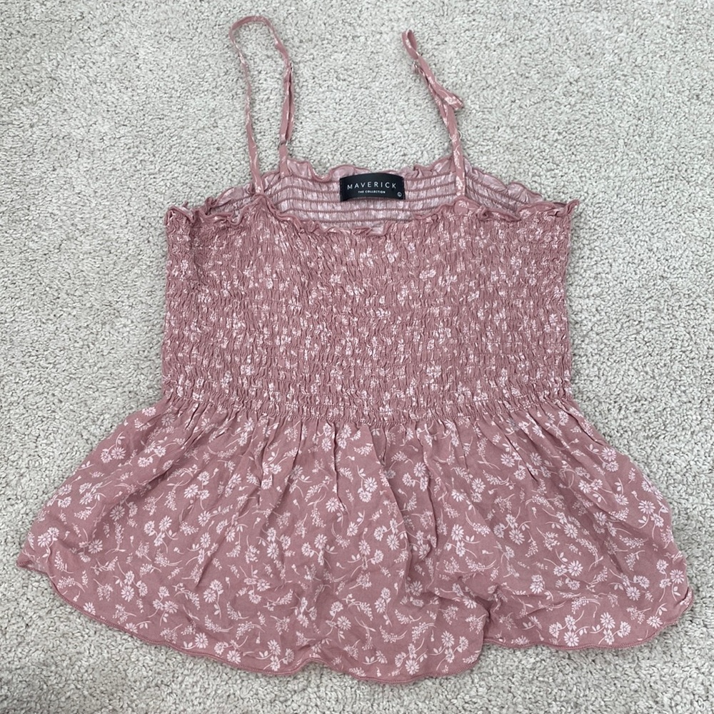 Pink floral flowy tank top.